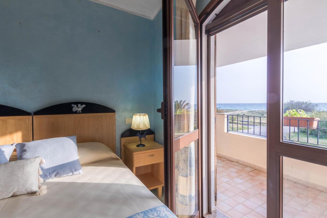 Hotel Villa Del Mare Solanas Solanas  Exterior foto