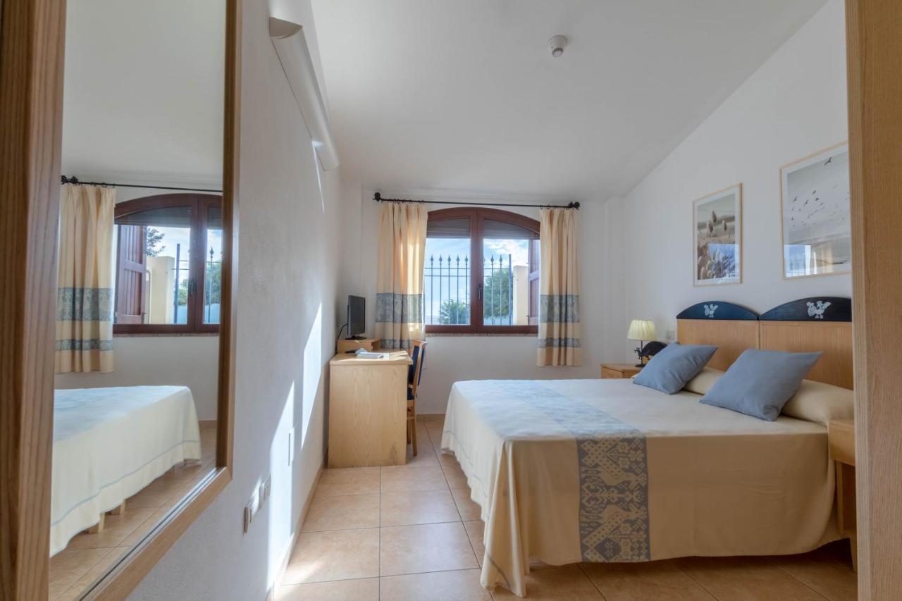 Hotel Villa Del Mare Solanas Solanas  Exterior foto